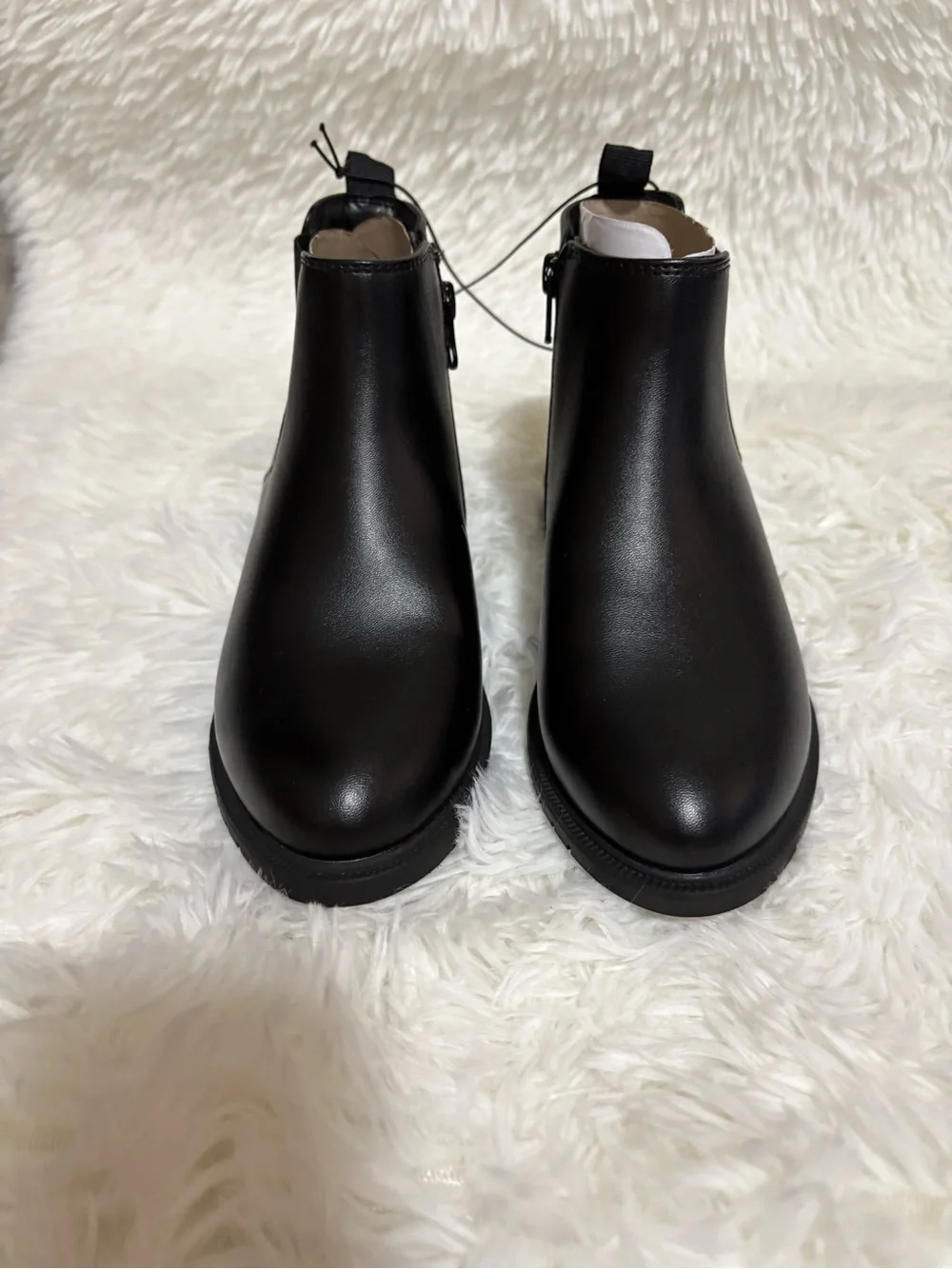 Cat & Jack Black Kids Chelsea Boot with Side Zip